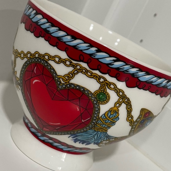 Set 2 Brighton Jewels & Hearts Mugs Coffee Tea 2024 Limited Edition Kitchen - Picture 8 of 10